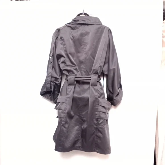 Final Sale - BEULAH Coat - Picture 2 of 5